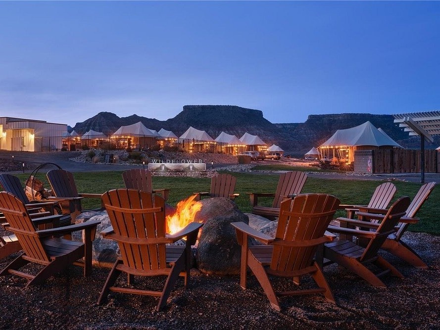 Glamping tent under the night sky